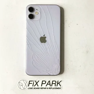 iPhoneの背面ガラス（バックガラス）修理が安い！！ | FiX PARK
