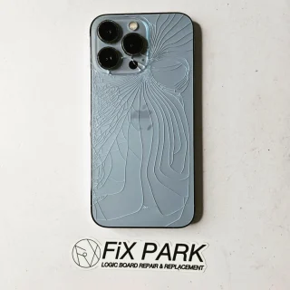 【画面美品◎】iPhone13 白 256GB 背面割れ/電池最大84%+ケース iPhoneの背面ガラス（バックガラス）修理が安い！！ | FiX PARK