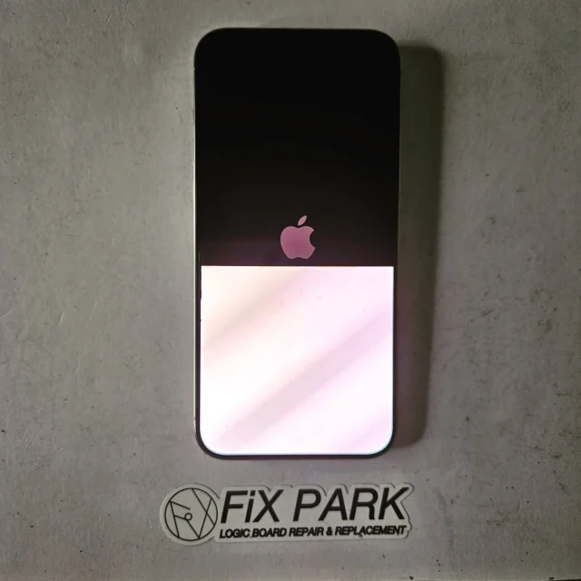 iPhoneの背面ガラス（バックガラス）修理が安い！！ | FiX PARK