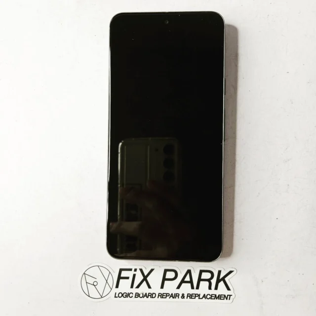 【正常動作】iphonexsmax バッテリー82% 背面ひび割れ ケース付き 正常動作】iphonexsmax バッテリー82% 背面ひび割れ ケース付き 正常