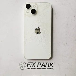 iPhoneの背面ガラス（バックガラス）修理が安い！！ | FiX PARK