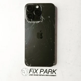 iPhoneの背面ガラス修理はデータそのままで可能!費用とApple iPhoneの背面ガラス修理はデータそのままで可能!費用とApple